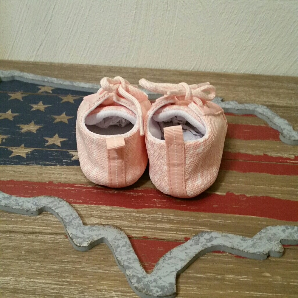NWOT, myggpp pink & white  lace up shoes, 3 - Picture 3 of 8